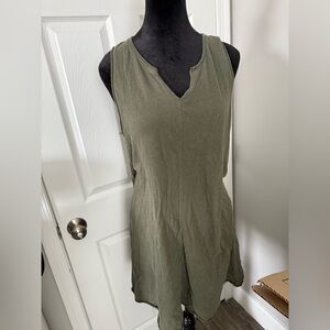 Universal Thread Olive Green Sleeveless Dress